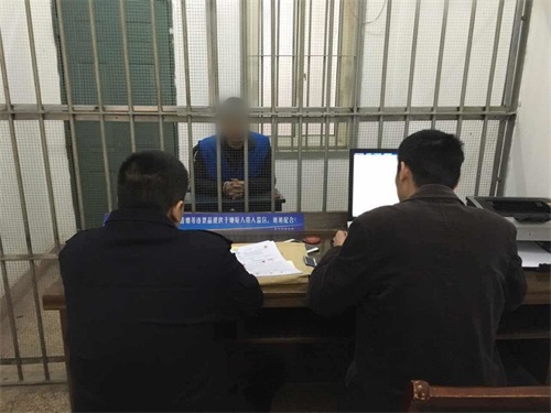 使命召唤Online自来水外挂打击_腾讯互娱安全团队打击外挂团伙_使命召唤开挂